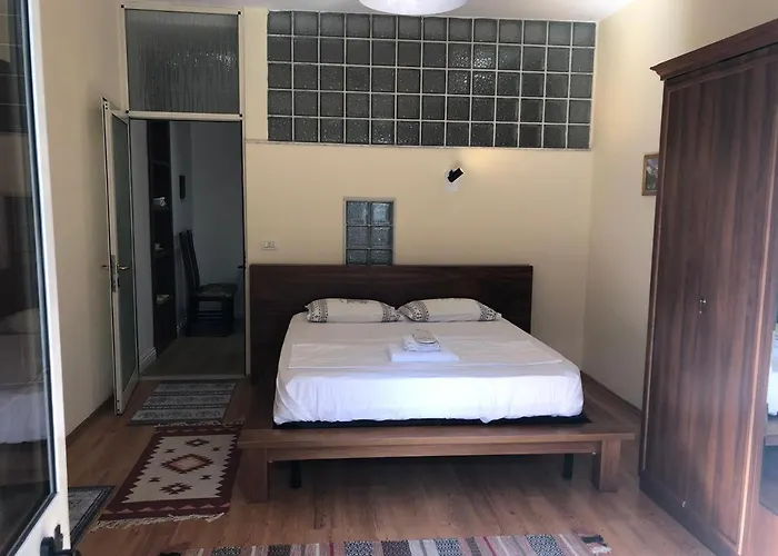 Sweet Wilson Square Apartament