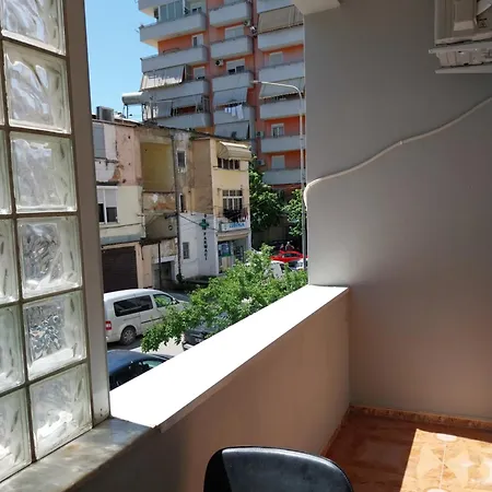 Sweet Wilson Square * Tirana